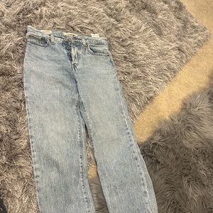 Levi wedgie straight jeans
